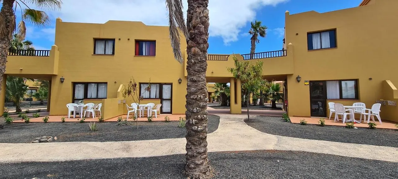 Beautiful Garden Flat Nearly Refurbished Free Wifi Apartment Corralejo