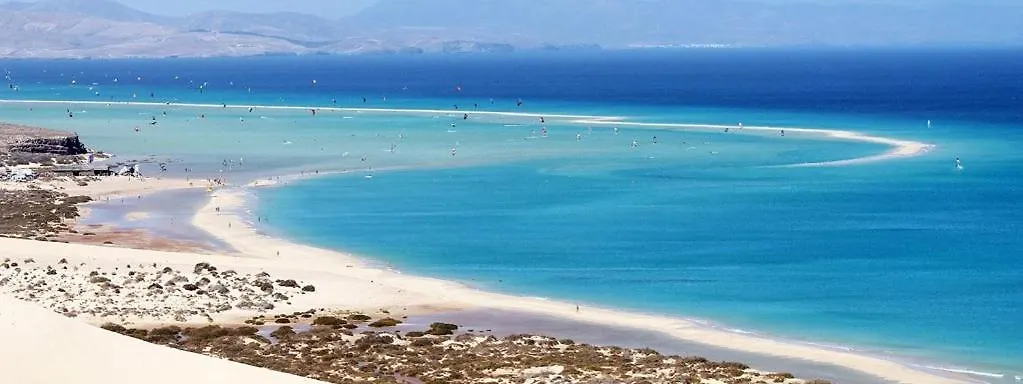 Beautiful Garden Flat Nearly Refurbished Free Wifi Apartment Corralejo